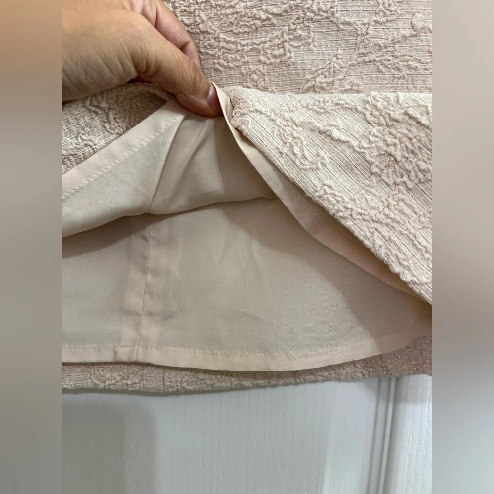Arefeva Chic Lace Mini Skirt in Cream size L